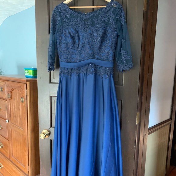 Dark Blue Dress - Picture 1 of 3